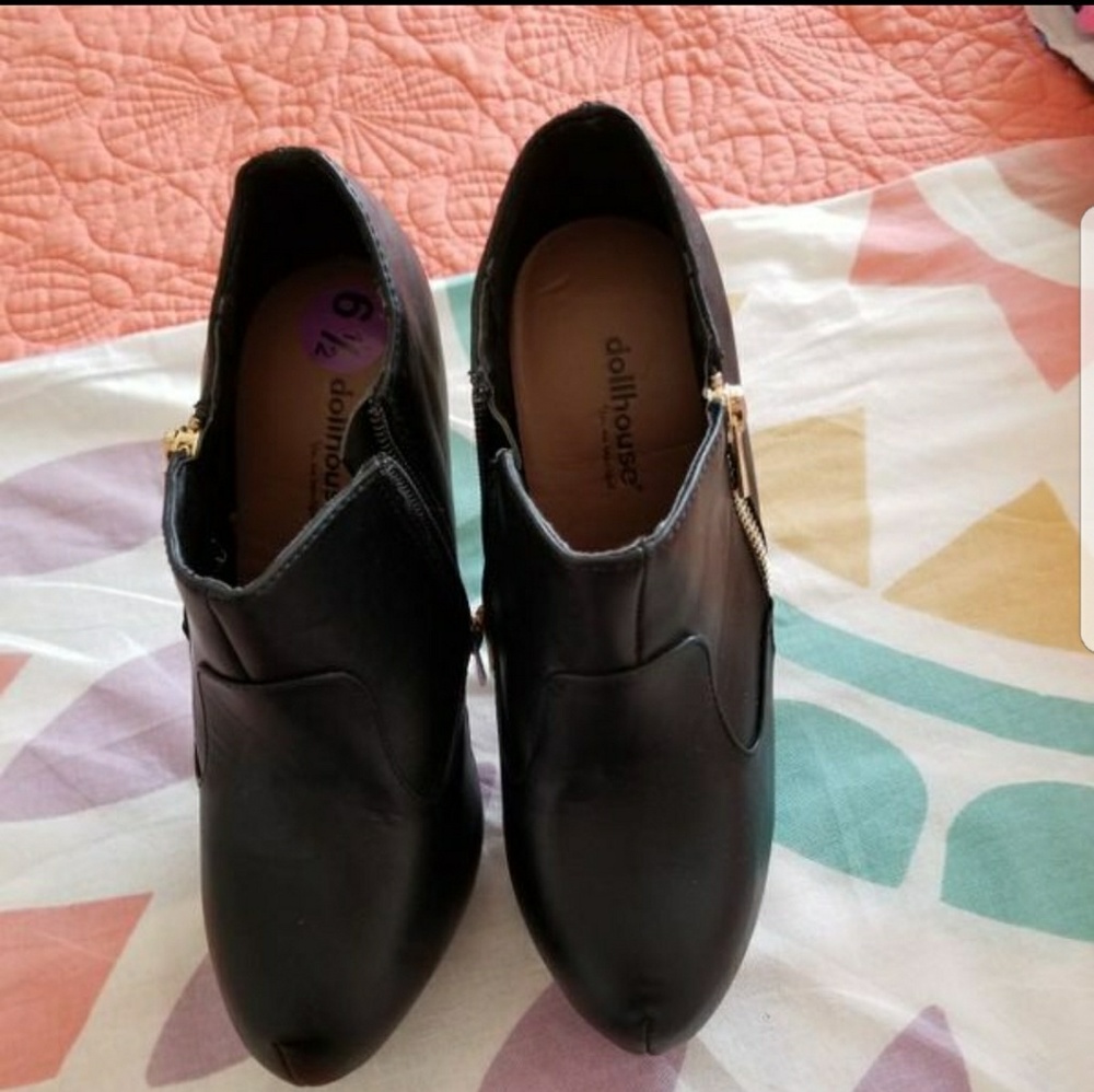 Women's Boots